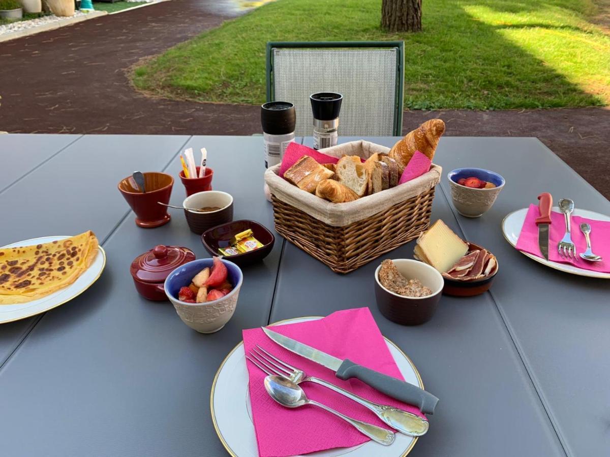 Jardin D'Arcy - Chambres D'Hotes Avec Piscine Et Spa Bois Bagian luar foto