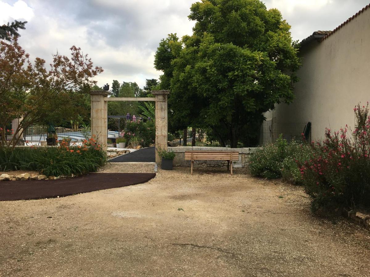 Jardin D'Arcy - Chambres D'Hotes Avec Piscine Et Spa Bois Bagian luar foto