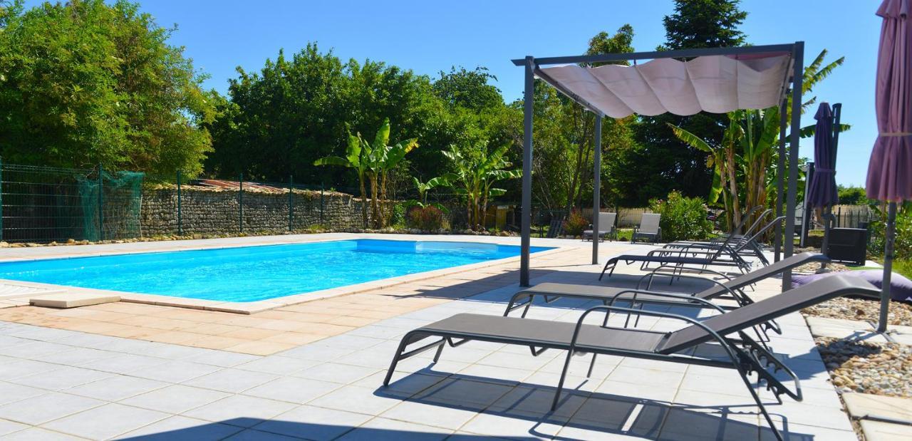 Jardin D'Arcy - Chambres D'Hotes Avec Piscine Et Spa Bois Bagian luar foto